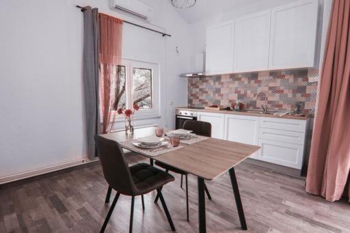 Ponte Martini Apartment *